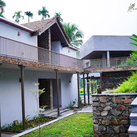 Maayaa Riverside Villa By Kpm Tripenta Attappādi Buitenkant foto