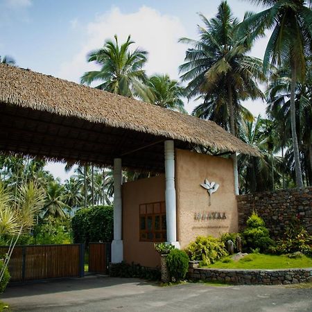 Maayaa Riverside Villa By Kpm Tripenta Attappādi Buitenkant foto