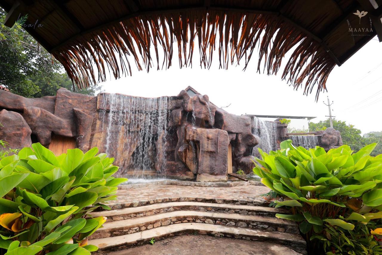 Maayaa Riverside Villa By Kpm Tripenta Attappādi Buitenkant foto