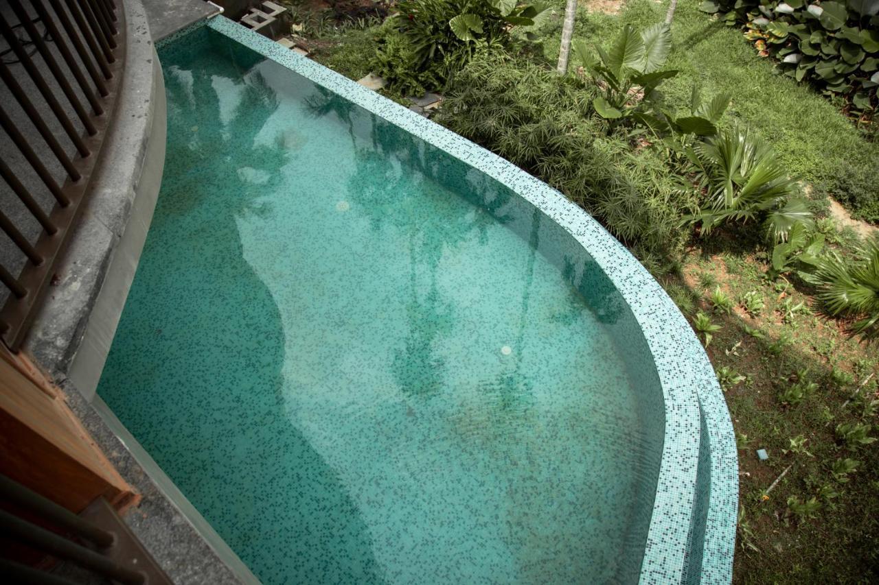 Maayaa Riverside Villa By Kpm Tripenta Attappādi Buitenkant foto
