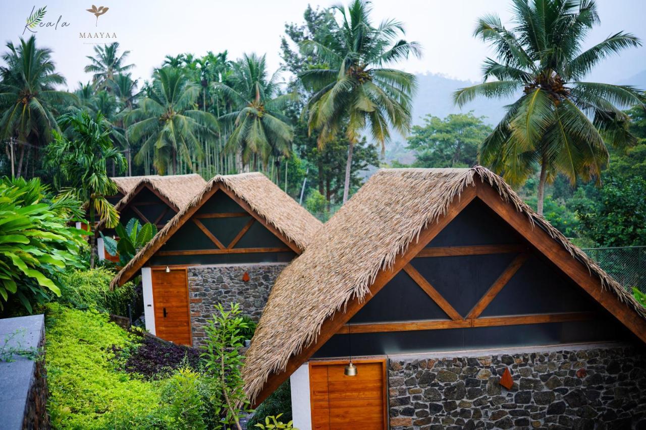 Maayaa Riverside Villa By Kpm Tripenta Attappādi Buitenkant foto